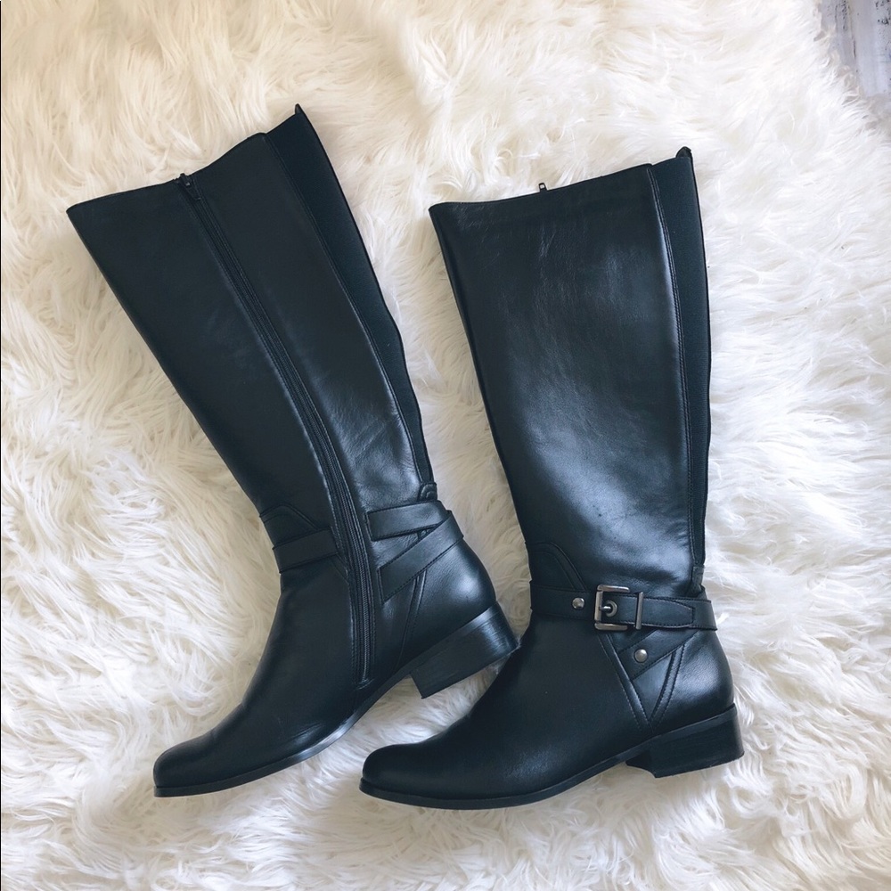 Black boots.
